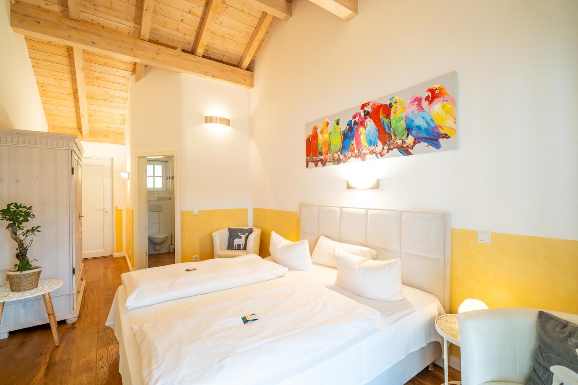 Landhaus Hotel Wolfratshausen Buitenkant foto