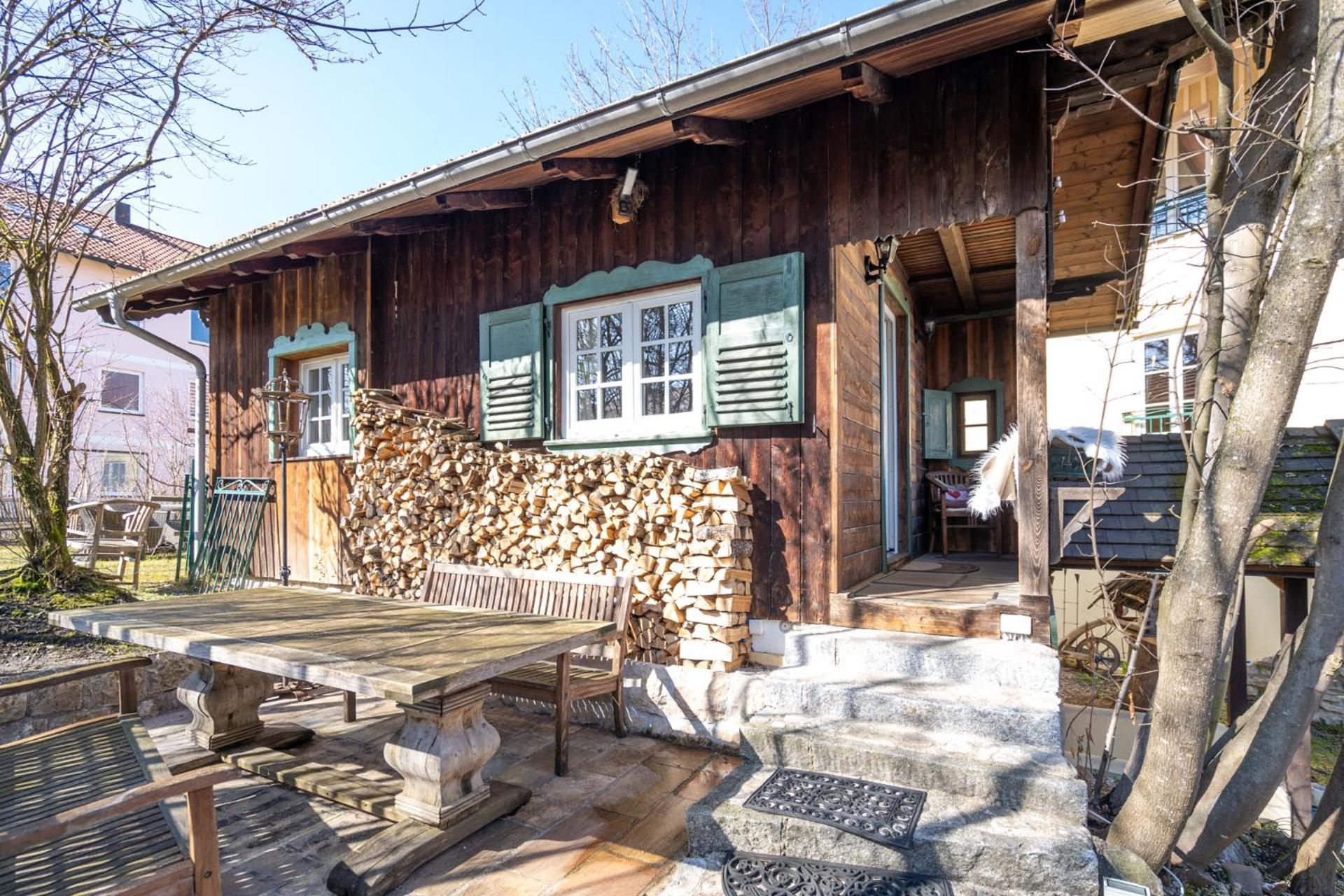 Landhaus Hotel Wolfratshausen Buitenkant foto