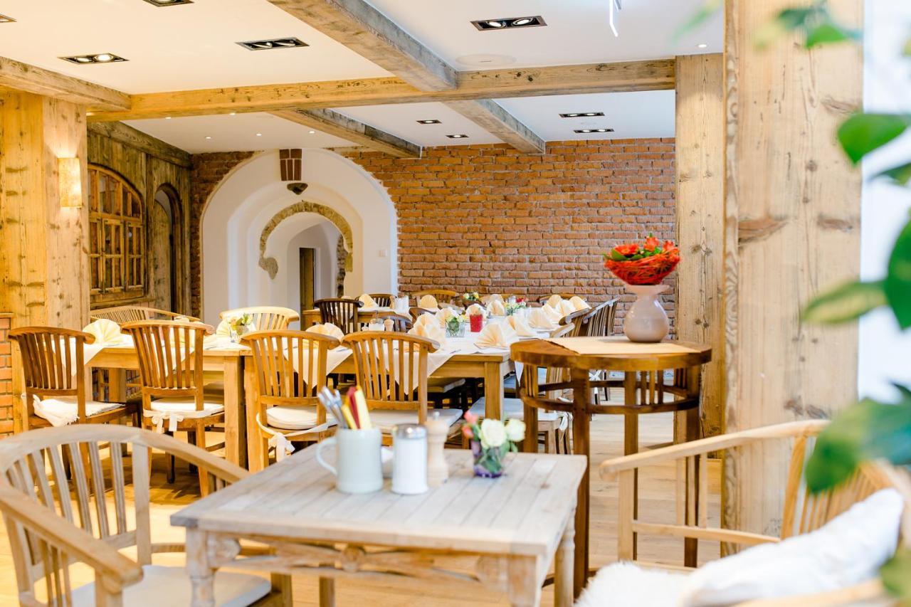 Landhaus Hotel Wolfratshausen Buitenkant foto